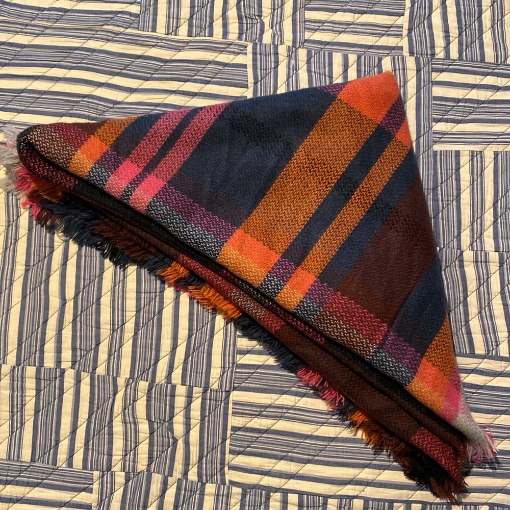 Throw scarf